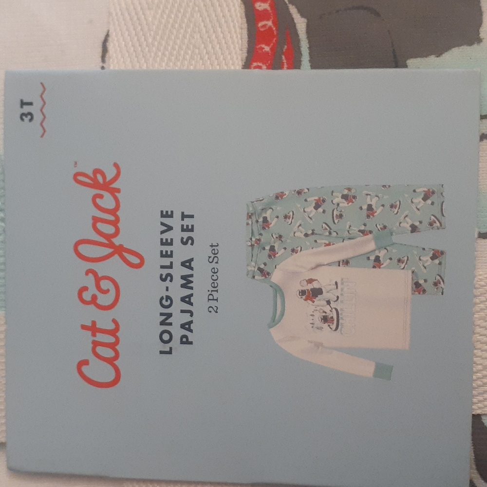Cat & jack 3T Kids pajamas - Picture 2 of 4
